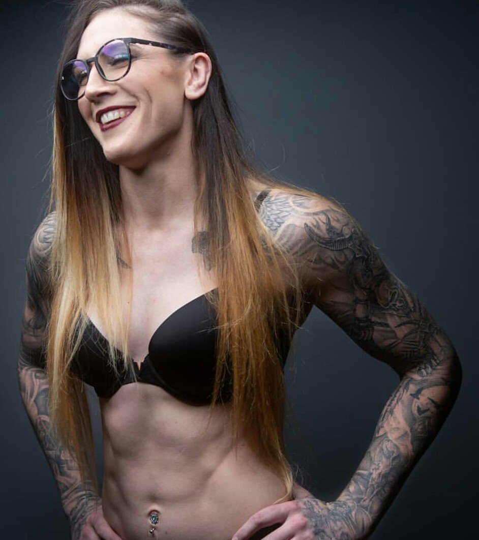 Megan Anderson is the hottest fighter. 